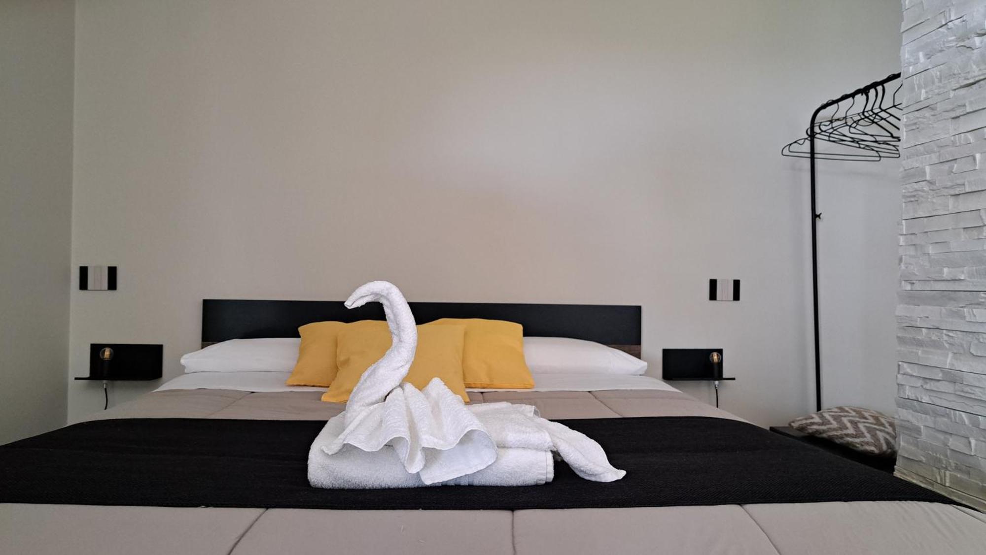 Loft tenuta nonno Peppe Fermo Esterno foto